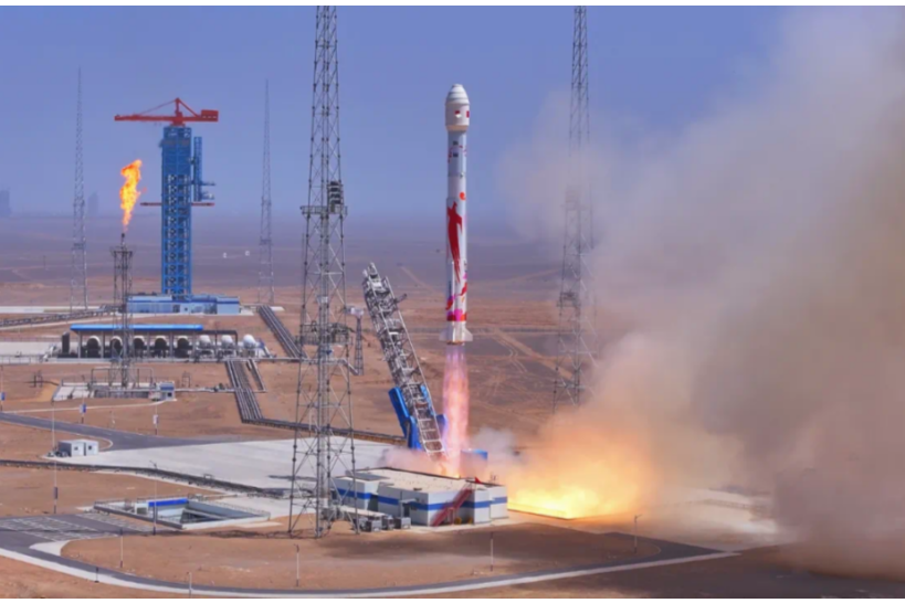 “一箭六星”完成發射！ 煙臺大學團隊技術助力北郵二號、三號衛星順利升空